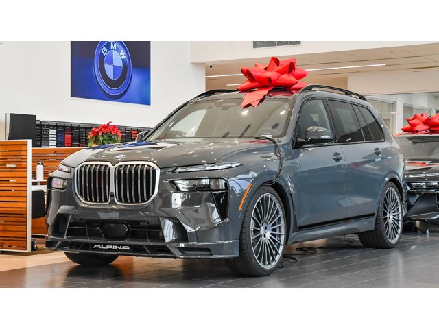 2025 BMW X7 ALPINA XB7