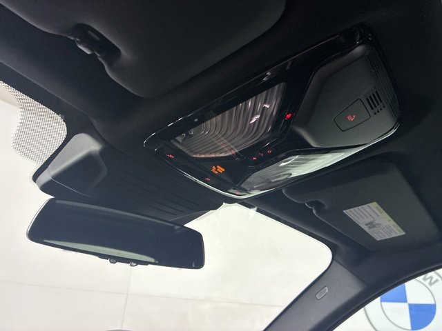 2026 BMW X5 50e - Photo 23