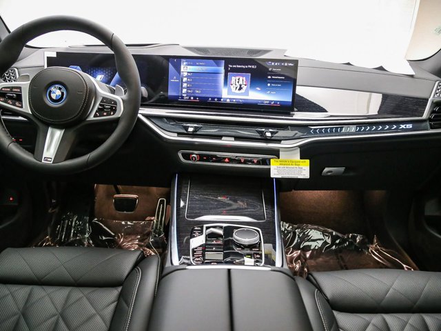 2026 BMW X5 50e - Photo 39