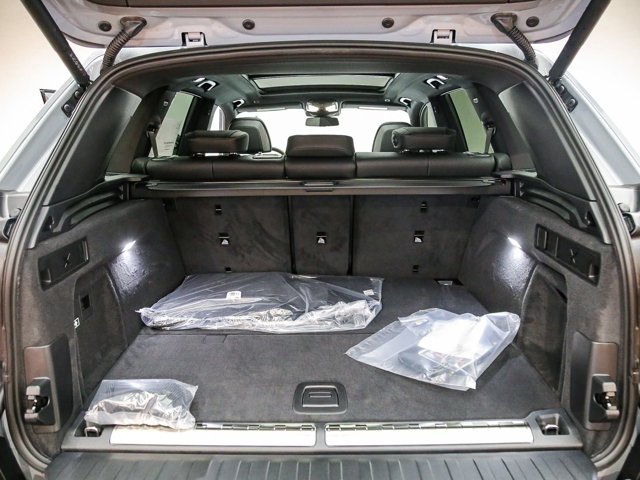 2026 BMW X5 50e - Photo 53