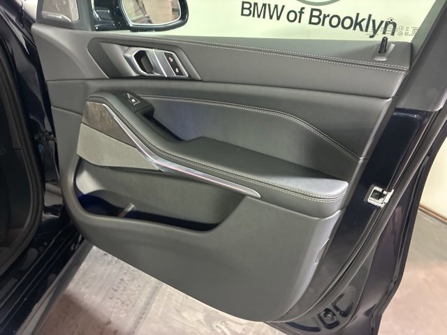 2026 BMW X5 50e - Photo 36