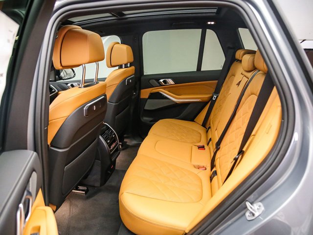 2026 BMW X5 50e - Photo 48