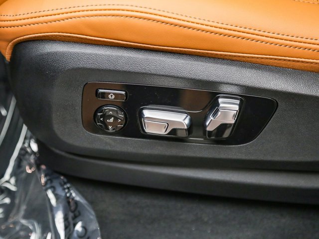 2026 BMW X5 50e - Photo 50
