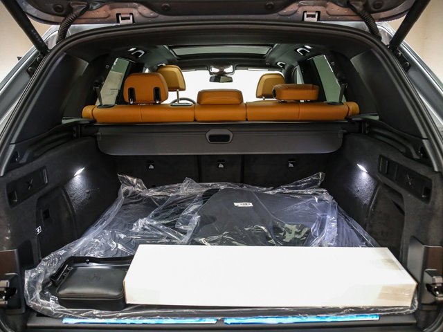 2026 BMW X5 50e - Photo 55