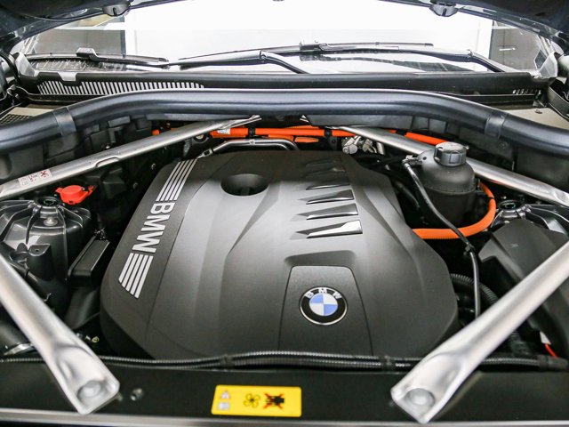 2026 BMW X5 50e - Photo 56