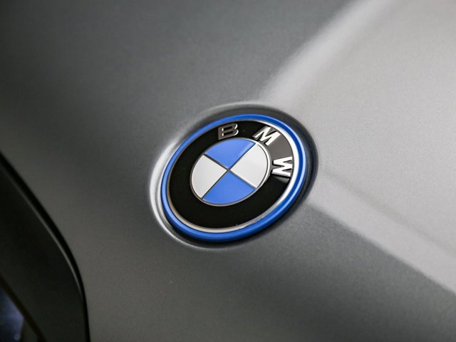2026 BMW X5 50e - Photo 37