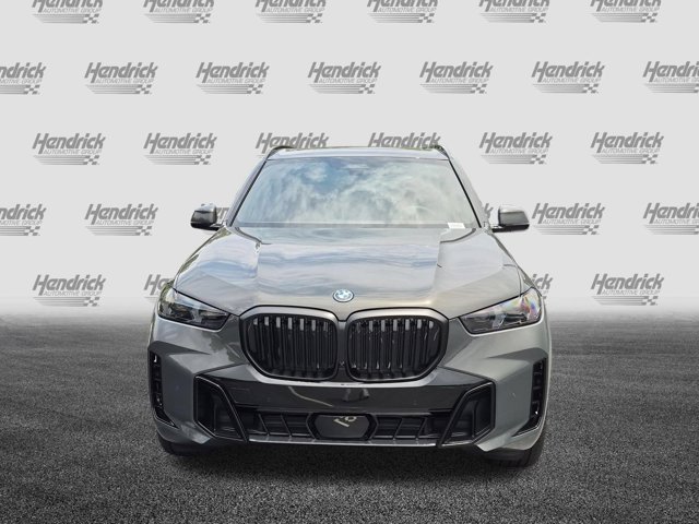 New 2026 Dravit Grey Metallic BMW xDrive50e image 3