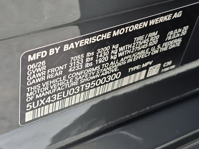 New 2026 Dravit Grey Metallic BMW xDrive50e image 36