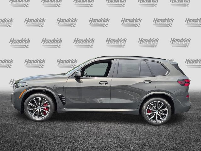 New 2026 Dravit Grey Metallic BMW xDrive50e image 7