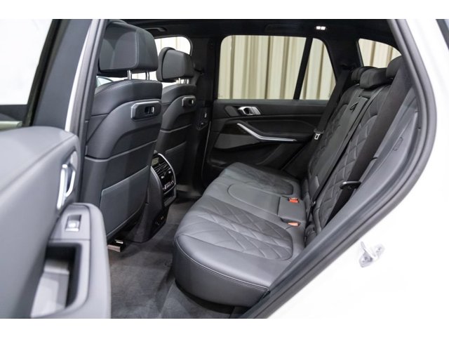 Photo 36