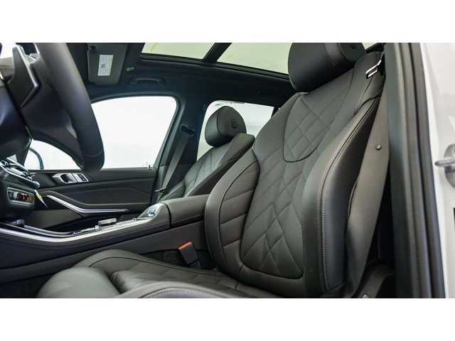 2026 BMW X5 50e - Photo 54