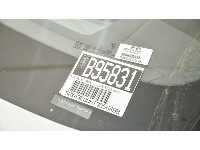 2026 BMW X5 50e - Photo 70