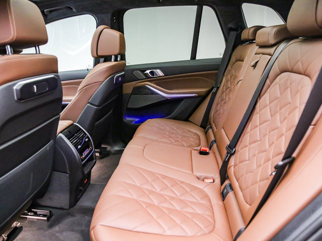 2026 BMW X5 50e - Photo 48