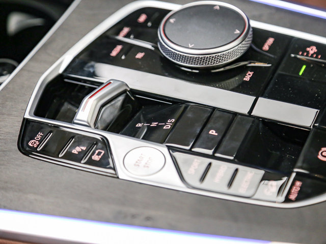 2026 BMW X5 50e - Photo 49