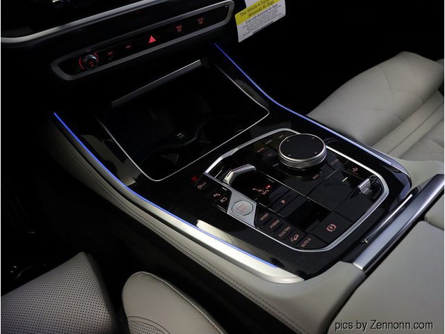 2026 BMW X5 50e - Photo 23