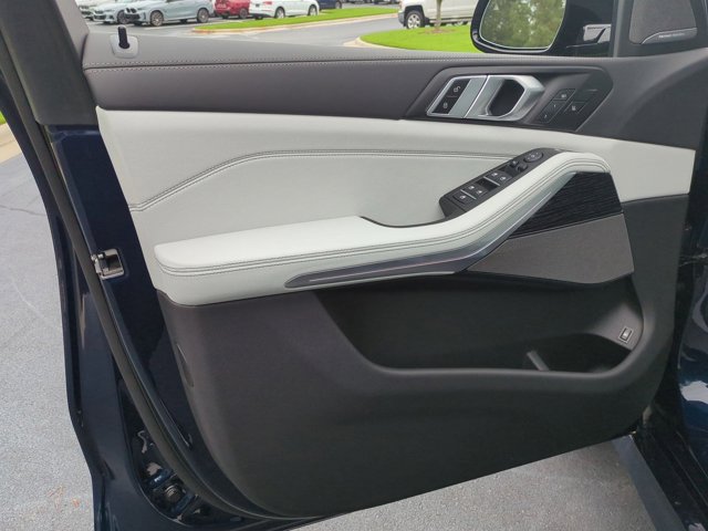 2026 Bmw X5 xDrive50e photo 10