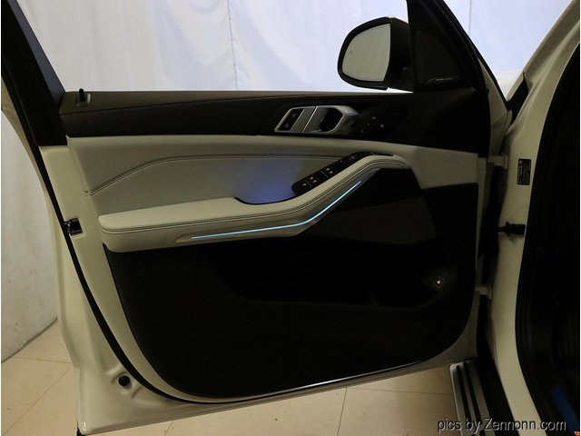2026 BMW X5 50e - Photo 70