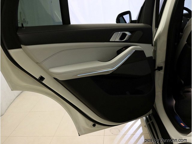 2026 BMW X5 50e - Photo 72