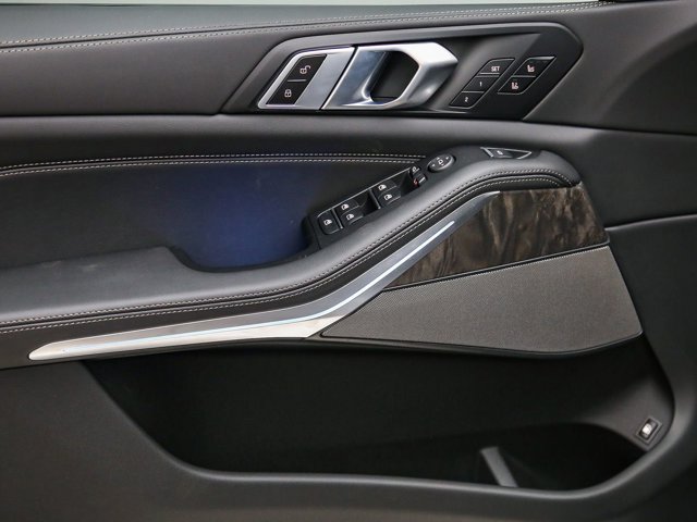 2026 BMW X5 50e - Photo 52