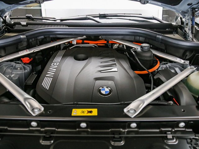 2026 BMW X5 50e - Photo 56