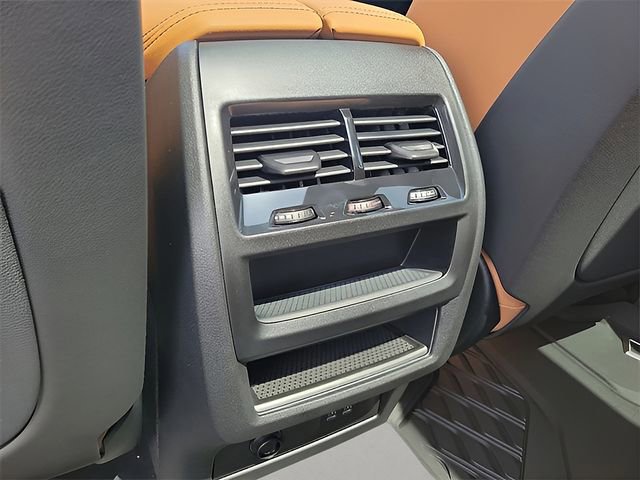 2026 BMW X5 50e - Photo 47