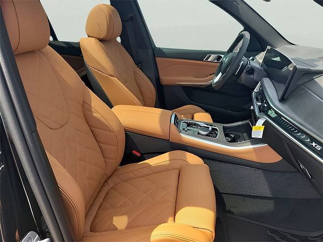 2026 BMW X5 50e - Photo 50