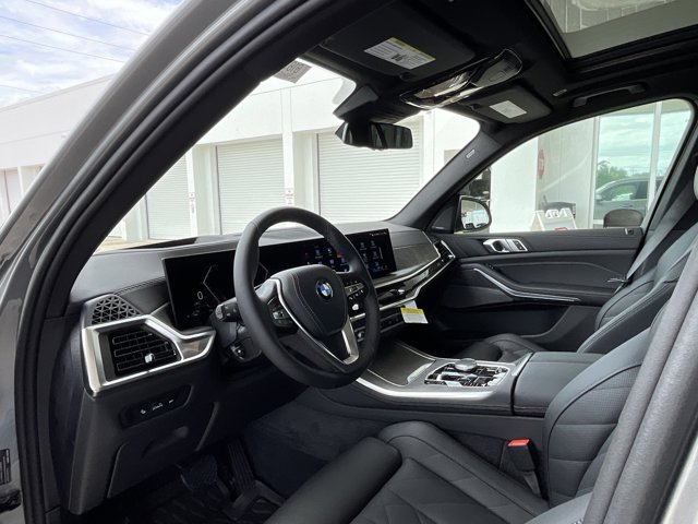 2026 BMW X5 50e - Photo 49