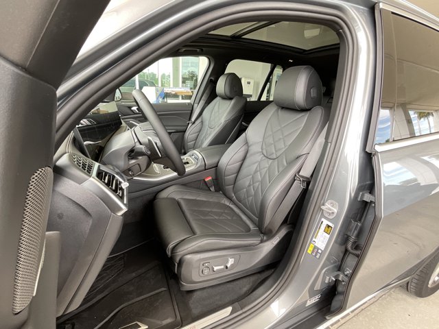 2026 BMW X5 50e - Photo 51