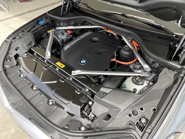 2026 BMW X5 50e - Photo 74
