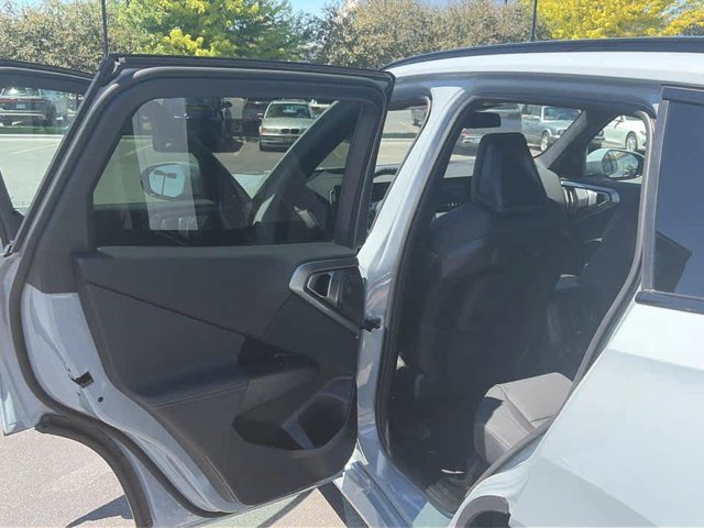 2026 BMW X3 30 - Photo 48