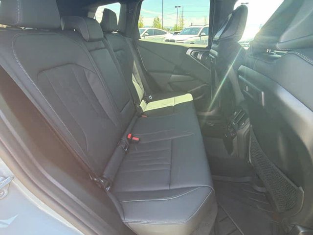 2026 BMW X3 30 - Photo 57