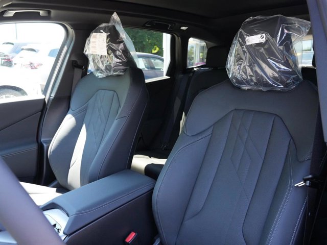 2026 BMW X3 30 - Photo 37
