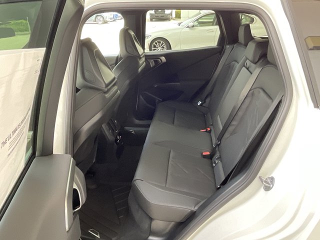 2026 BMW X3 30 - Photo 62