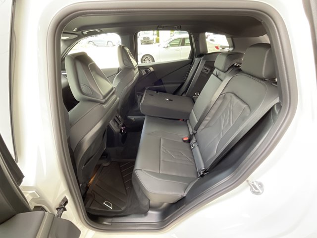 2026 BMW X3 30 - Photo 64
