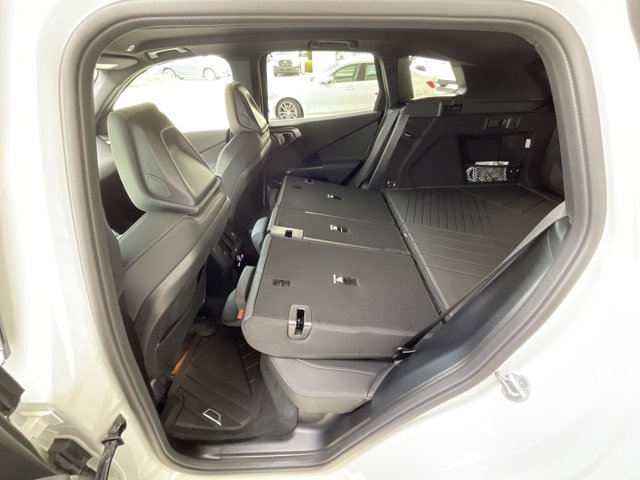 2026 BMW X3 30 - Photo 65