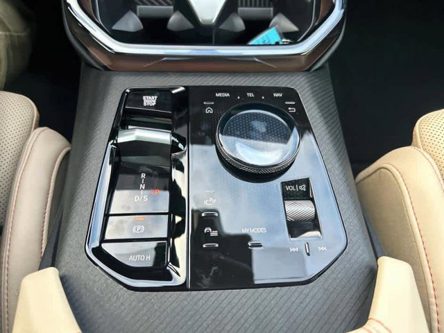 2026 BMW X3 30 - Photo 60