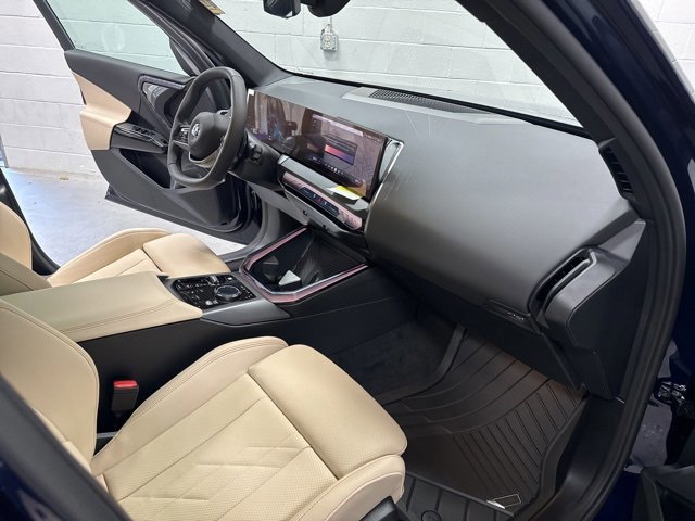 2026 BMW X3 30 - Photo 10