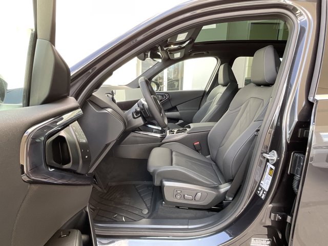 2025 BMW X3 30 - Photo 47