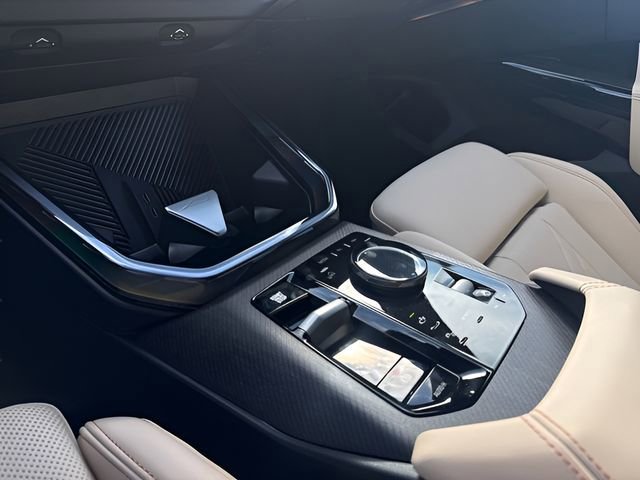 2026 BMW X3 30 - Photo 46