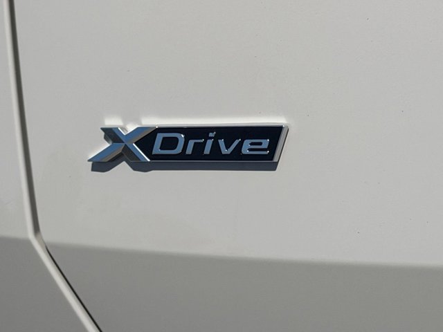 New 2026 Dune Grey Metallic BMW 30 xDrive image 14
