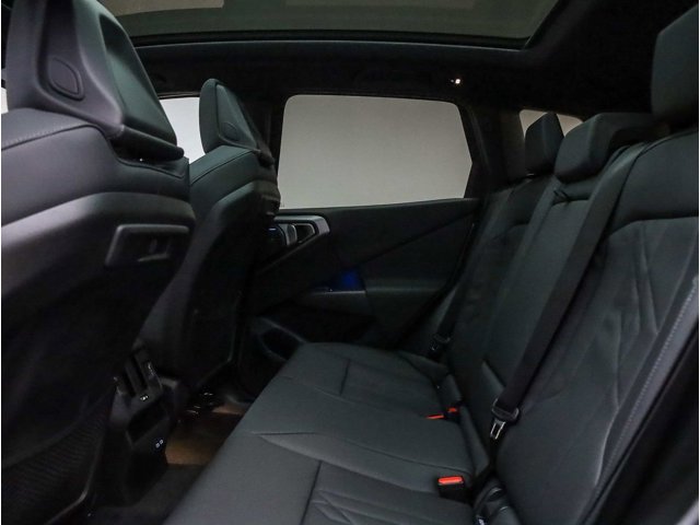 2026 BMW X3 M50 - Photo 48