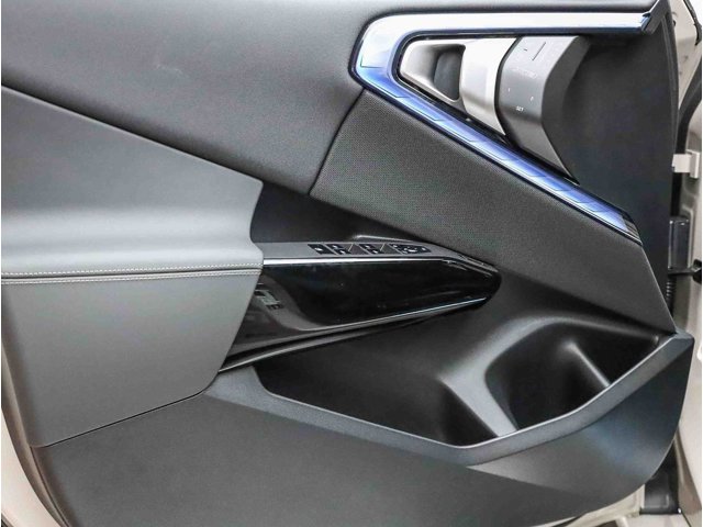 2026 BMW X3 M50 - Photo 49
