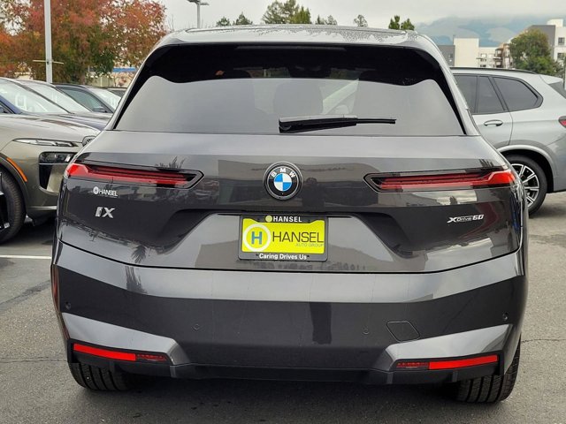 2026 BMW iX 60 - Photo 27