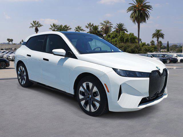 2026 BMW iX 60 - Photo 40