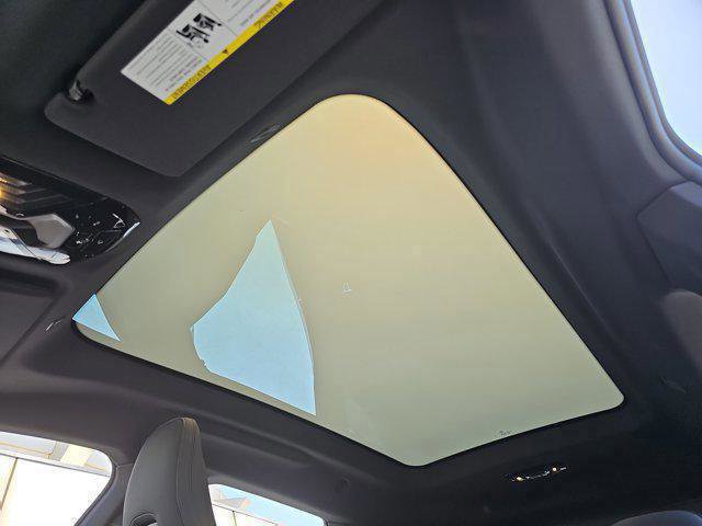 2026 BMW iX 60 - Photo 68