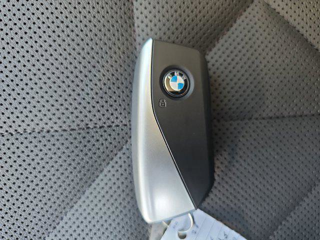 2026 BMW iX 60 - Photo 73