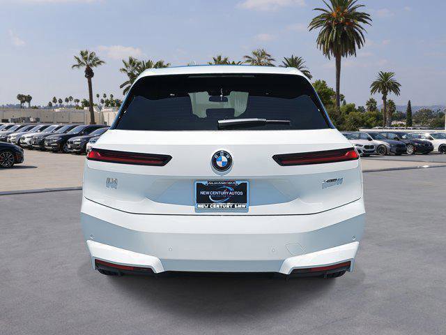 2026 BMW iX 60 - Photo 43