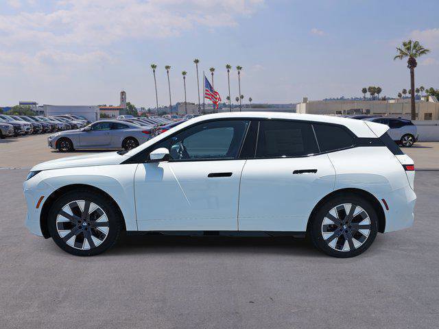 2026 BMW iX 60 - Photo 45