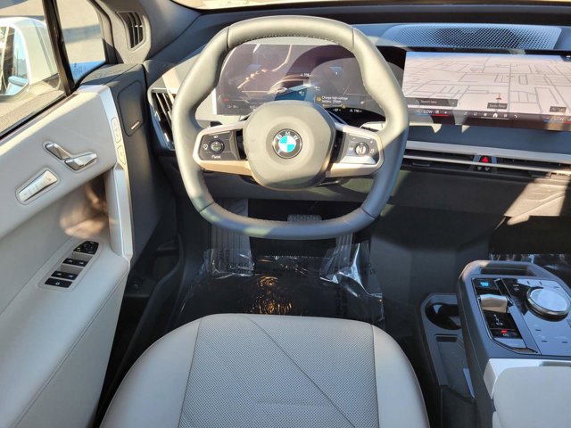 2026 BMW iX 60 - Photo 35
