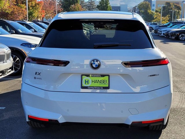 2026 BMW iX 60 - Photo 27